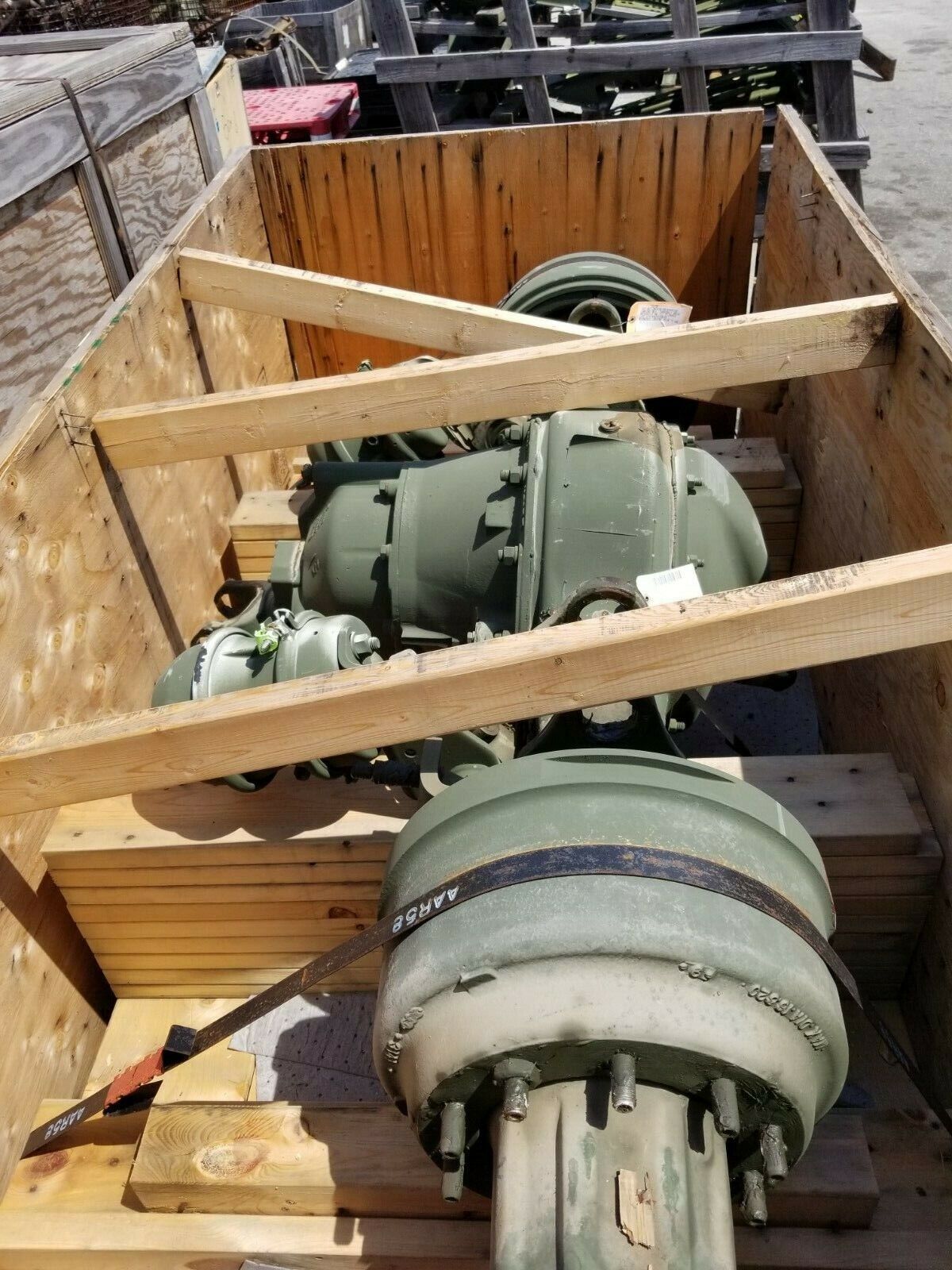 OshKosh HEMTT M977   Axle Assembly M977, M978, M983, M984, M984A1, M985 1379380U