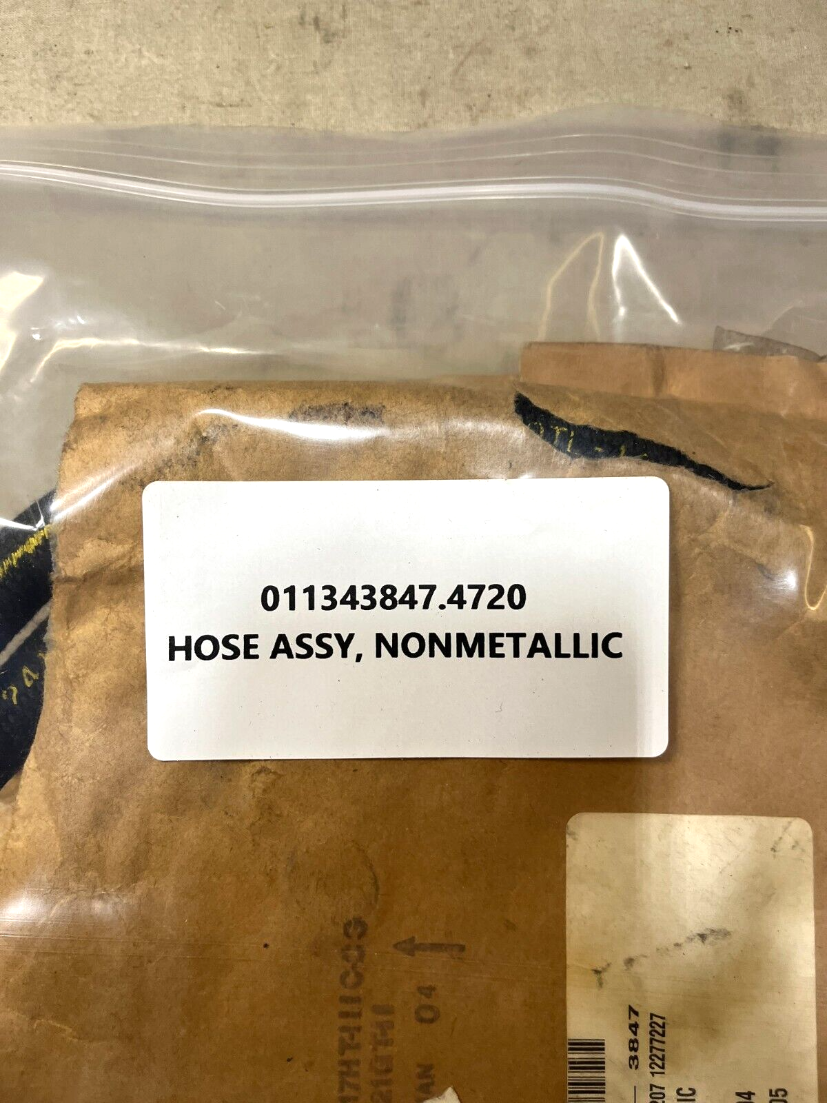 M939 TRUCK SERIES 12277227 NONMETALLIC HOSE ASSEMBLY TUBE 4720-01-134-3847