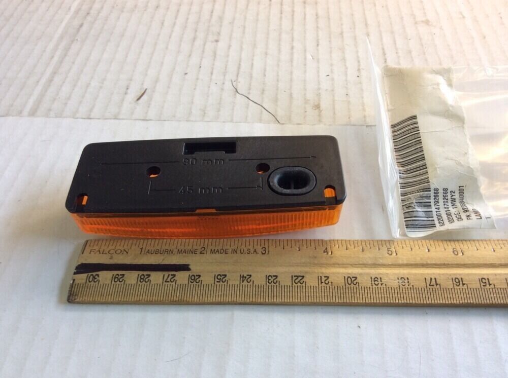 ROUGH TERRAIN VEHICULAR SIDE MARKER LAMP UNIT 9235840001 6220-01-479-2668