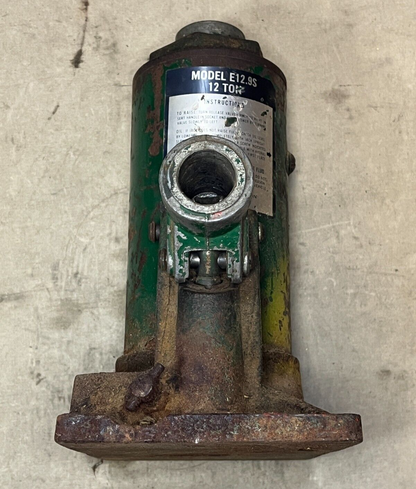 MILITARY M1070 TRUCK 1318250 HAND HYDRAULIC JACK ISSUE BOTTLE 5120-01-146-8096