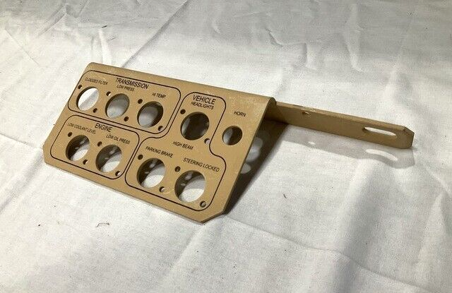 M-113A1, M-113A2, M-113A3 CARRIER 12460982 ELECTRONIC PANEL 5975-01-496-9985 NOS