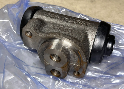 2.5TON M135 M200 SERIES WHEEL HYDRAULIC BRAKE CYLINDER ASSEMBLY 2530-00-741-2065
