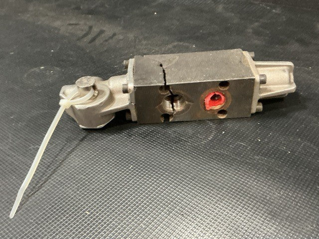 Control Linear Valve 85787-05P NSN 4820-01-365-3019