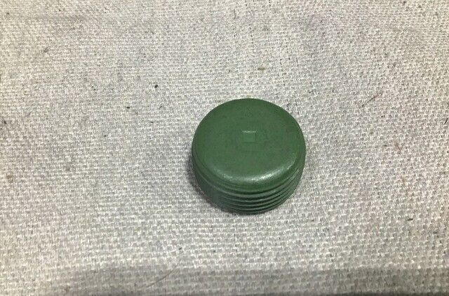 MILITARY M1A1 ABRAMS M-1 PIPE PLUG 12321151 69188-12-B 4730-01-192-4045