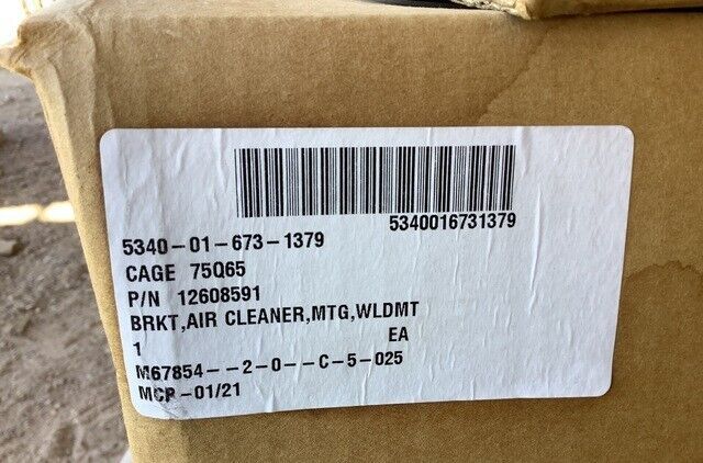 MILITARY (JLTV) M1279A1 OSHKOSH 12608591 AIR CLEANER BRACKET 5340-01-673-1379