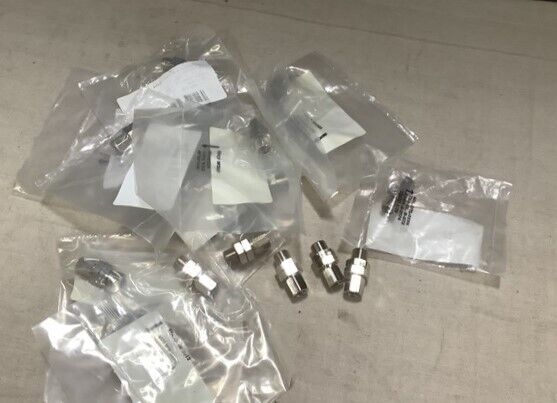 NEW MRAP MATV MTVR 3782464 821275 200161 ADAPTER ASSEMBLY VALVE 4730-01-576-8703