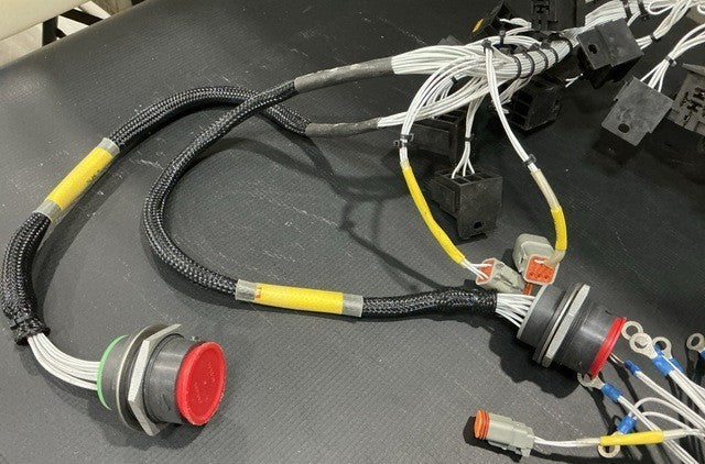 Cable Assy R0053977 NSN 6150-01-548-6965 - photo 2