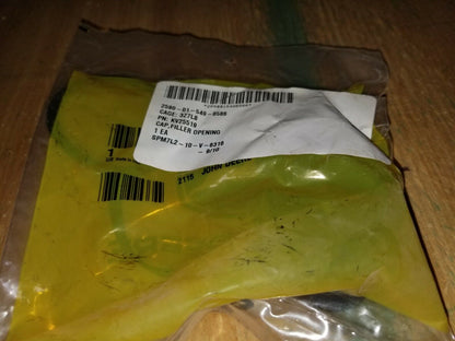 OIL CAP JOHN DEERE KV25519 2590-01-549-8586 F44-3B