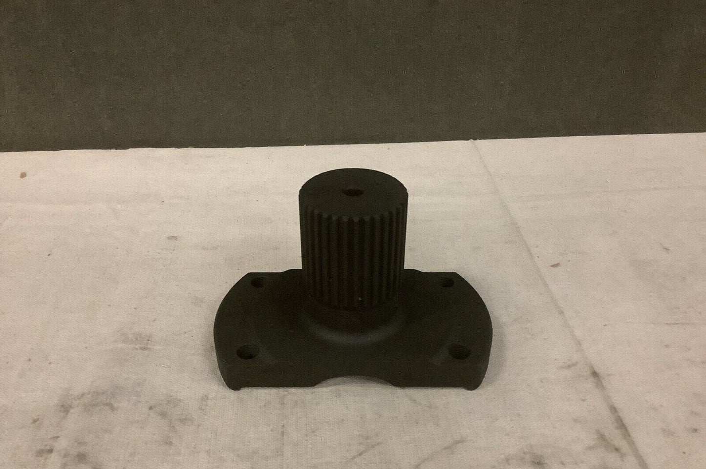 MLRS, BFVS 12308237 VEHICULAR UNIVERSAL JOINT YOKE 10085665 2520-01-114-7689