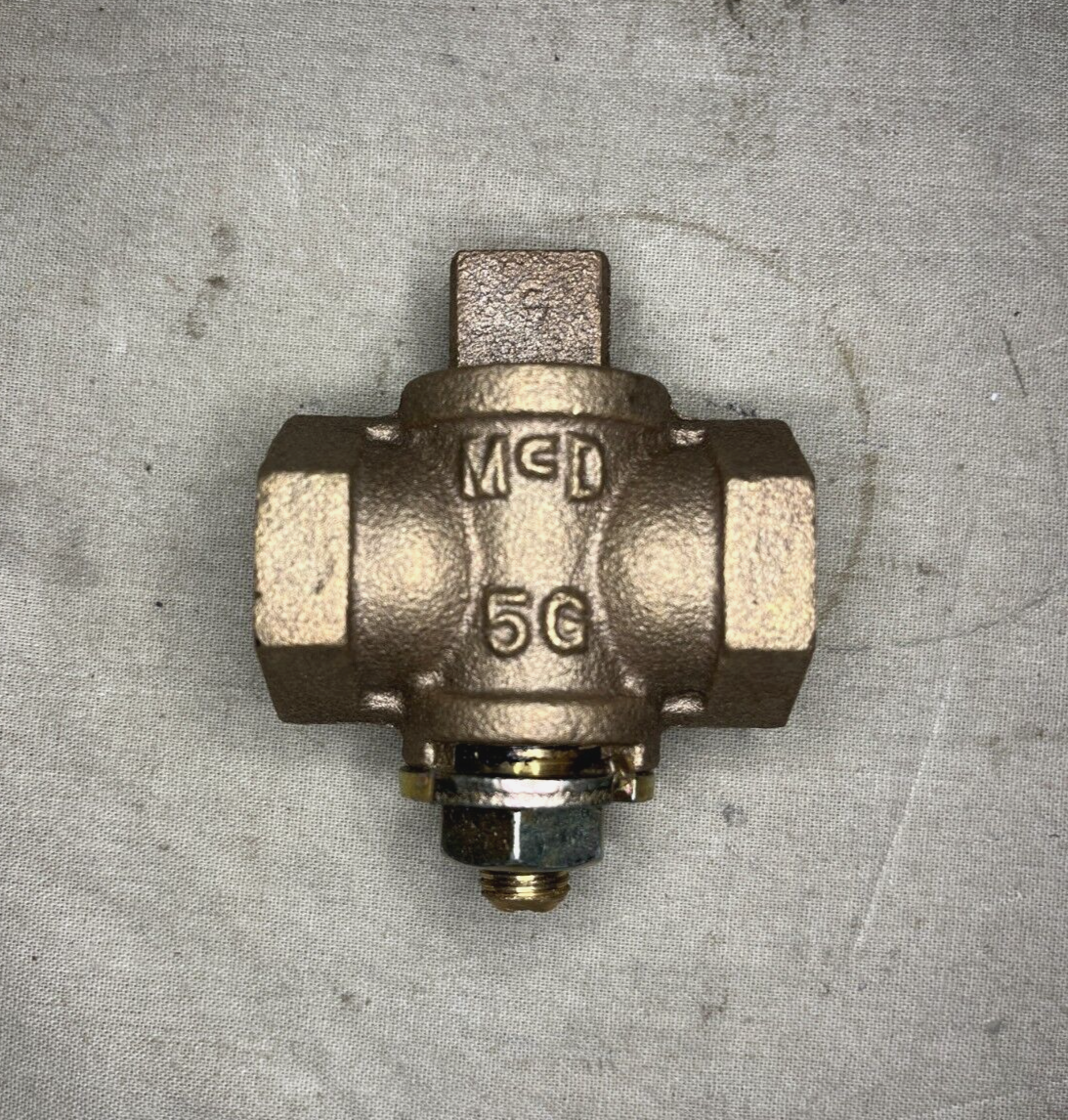 AIRCRAFT B-52 , GENERATOR 3KW 1/2" COPPER ALLOY PLUG COCK 4820-00-136-1085