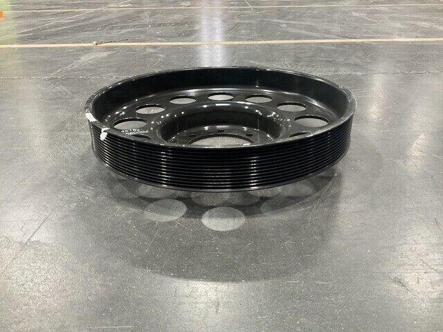 NEW MILITARY OSHKOSH 3880002 ENGINE CRANK, GROOVE PULLEY 3020-01-577-1578