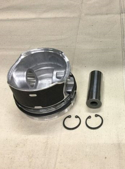 NEW QUALITY DEFENSE E725.125.8 INTERNAL PISTON COMBUSTION DIESEL ENGINE