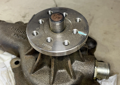 HMMWV 19168610 ENGINE COOLING SYSTEM WATER PUMP 88894036 2930-01-493-6007 NOS