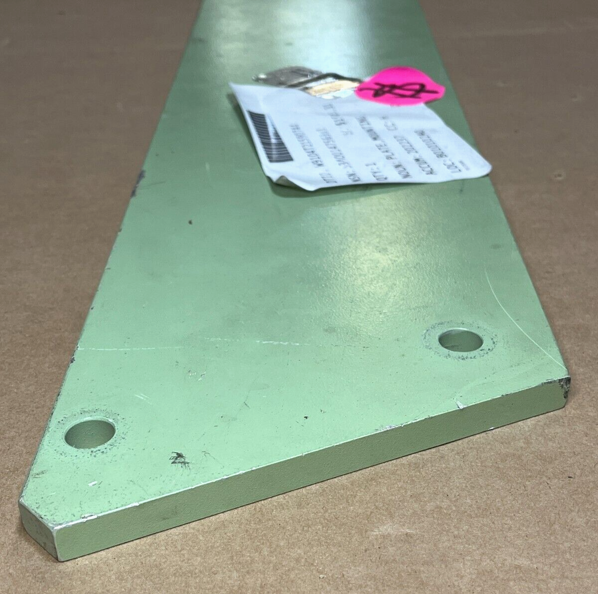 BRADLEY FIGHTING VEHICLE SYSTEM 12469929 MOUNTING PLATE 5340-01-475-6931 NOS