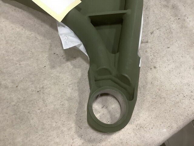 GENUINE GROWLER TRUCK 43014243 VEHICULAR SUSPENSION CONTROL ARM 2530-01-598-6490