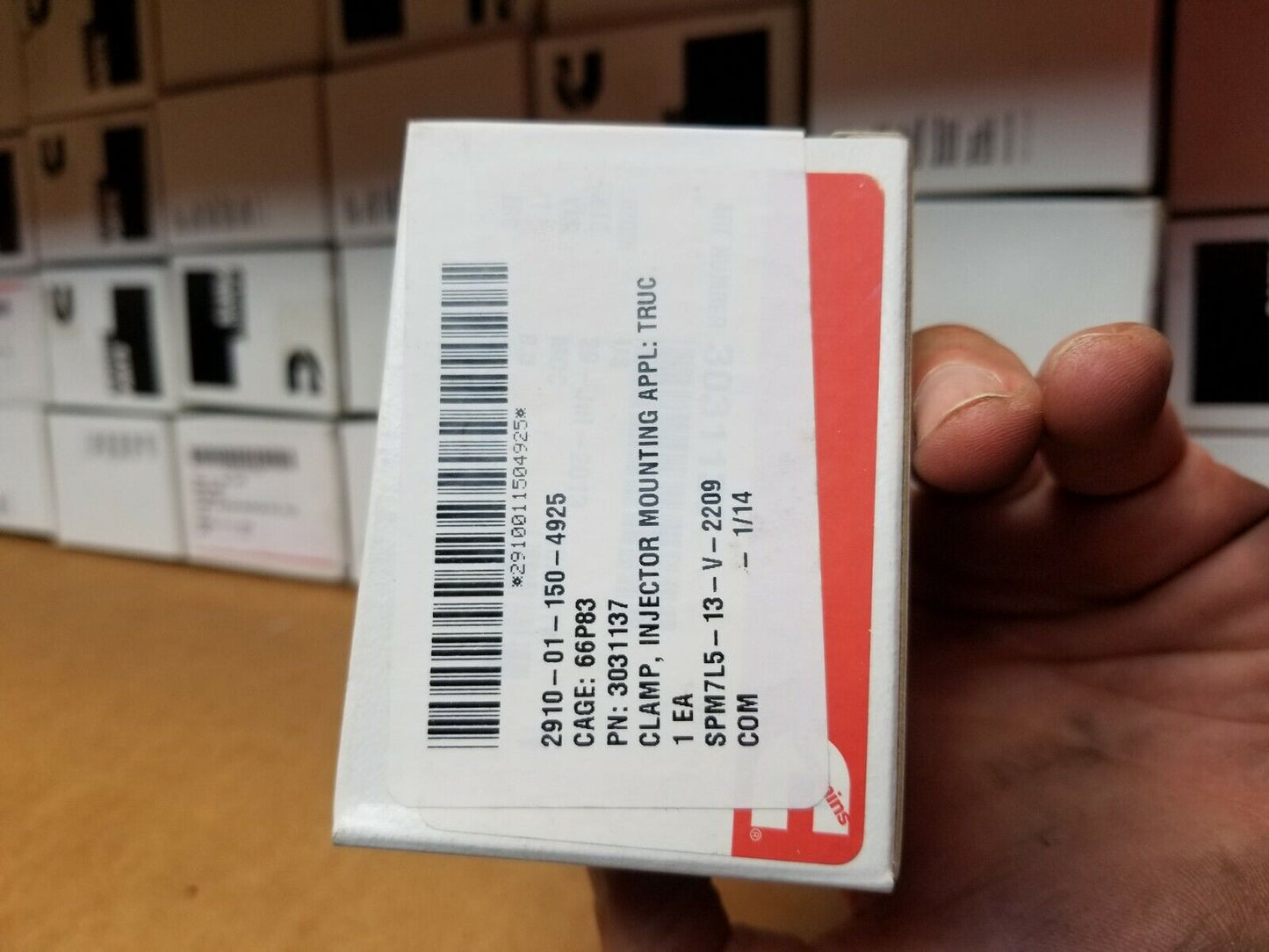 Cummins CLAMP,INJECTOR 3031137 5 Ton 6x6 Injector Clamp  2910-01-150-4925