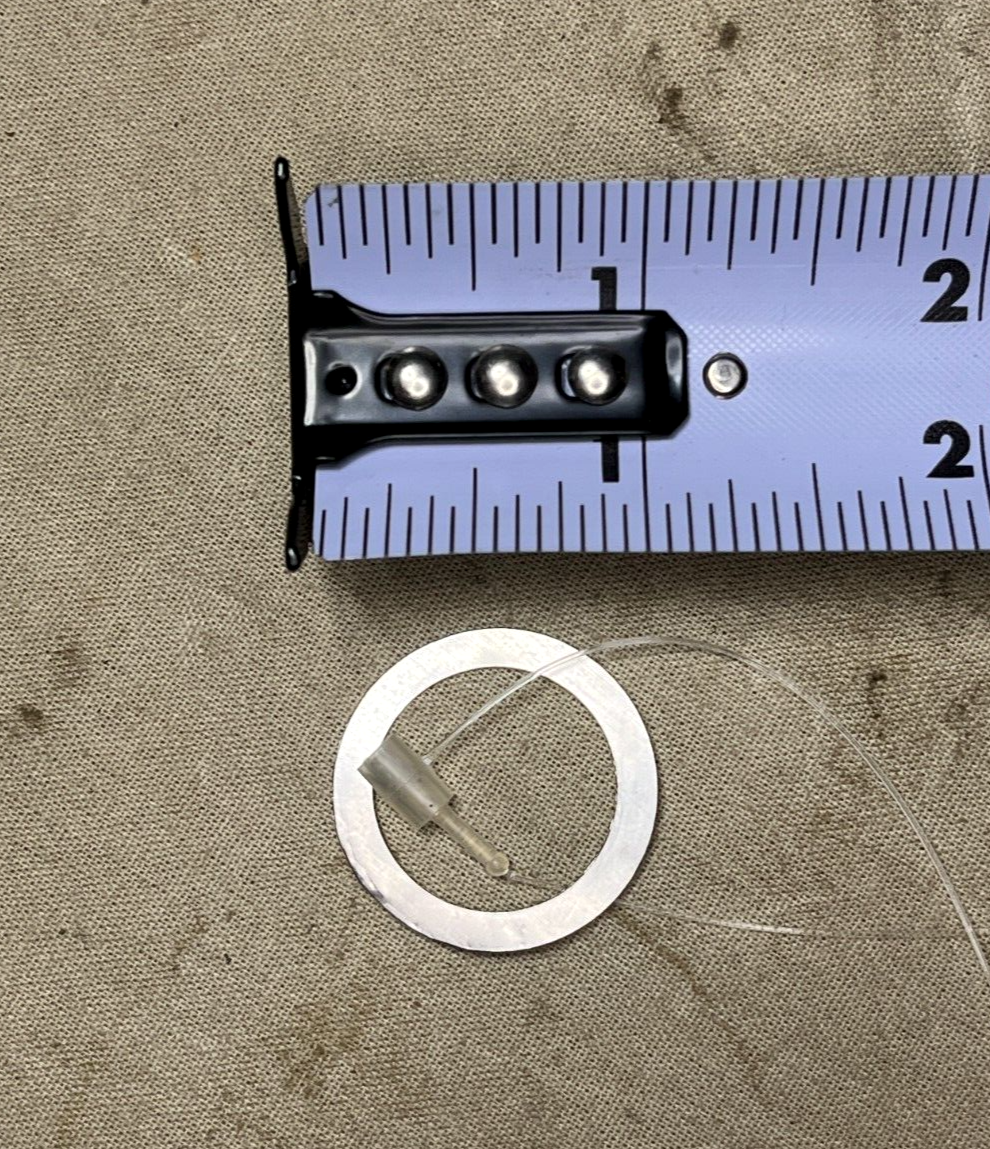 HELICOPTER CHINOOK CH-47, MH-47E 145C6121-8 F60 - SHIM 5365-01-122-3521