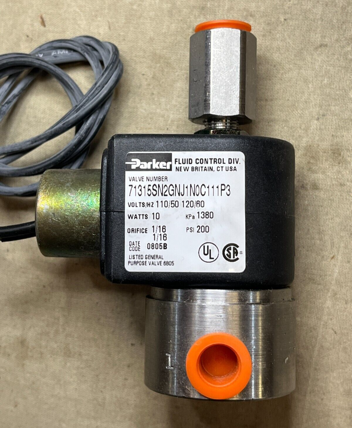 GENUINE PARKER 71315SN2GNJ1NOC111P3 SOLENOID SKINNER VALVE 4810-01-221-8857 NOS