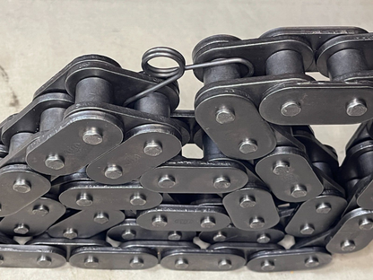 SKID STEER CHAIN ROLLER 3020-01-567-3941 87428143 CASE	 M400W