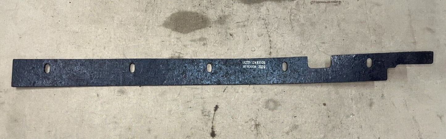 M60 COMBAT TANK 12489505 MOUNTING PLATE TOP CLOSURE 5340-01-548-1513 NOS