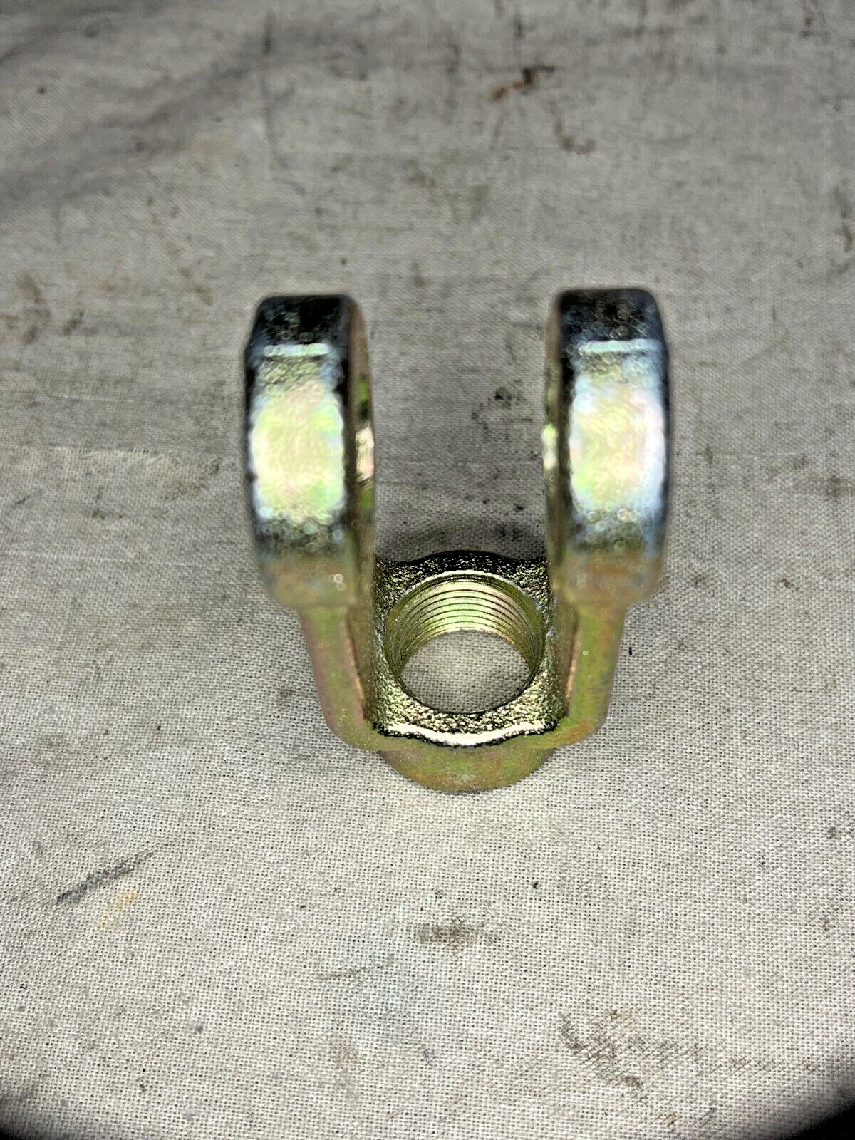 MTVR MRAP HEMTT 17TN44 5/8X 1/2'' ROD END CLEVIS 5554-8292001P 5340-01-179-7521