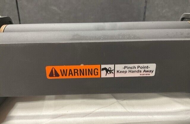 MRAP MAXXPRO NAVISTAR 2596779C1 WINCH ROLLERS BRACKET ASSEMBLY 2590-01-566-6461