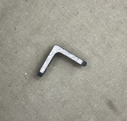 BRACKET ANGLE HEAVY DUTY 1330-1602-10 5340-01-668-9718 NOS