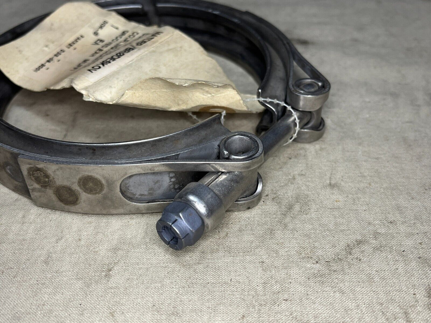 M548 & M548A1 10866272 GROOVED CLAMP COUPLING 54091-485SH 5342-00-773-9379 NOS