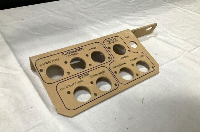 M-113A1, M-113A2, M-113A3 CARRIER 12460982 ELECTRONIC PANEL 5975-01-496-9985 NOS