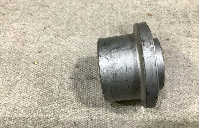 WHEELED TRACTOR JCB 4060100 SHAFT IDLER 02/912527 3040-01-609-1645 NOS