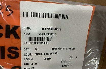 Mounting Bracket 06090126-1 NSN 5340-01-625-1527 - photo 2