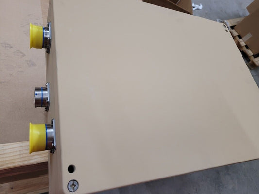 M1150 VEHICLE (ABV) PORT-STARBOARD SELECTOR SWITCH 10810065 5985-01-561-7841