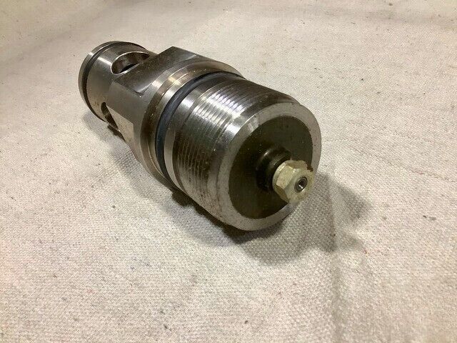 GENERAL REGULATOR 3083737X38 SLEEVE & STEM ASSEMBLY 30837-37X38 4530-00-929-8132