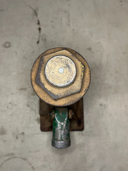 MILITARY M1070 TRUCK 1318250 HAND HYDRAULIC JACK ISSUE BOTTLE 5120-01-146-8096