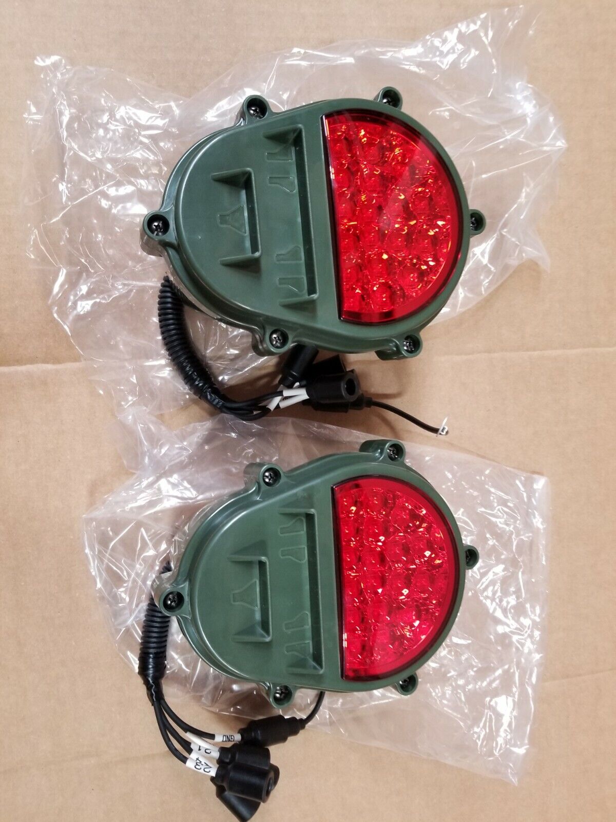 NEW LED HMMWV BRAKE LIGHT, PUSH BUTTON TURN SIGNAL KIT M998 HUMVEE M35 Military