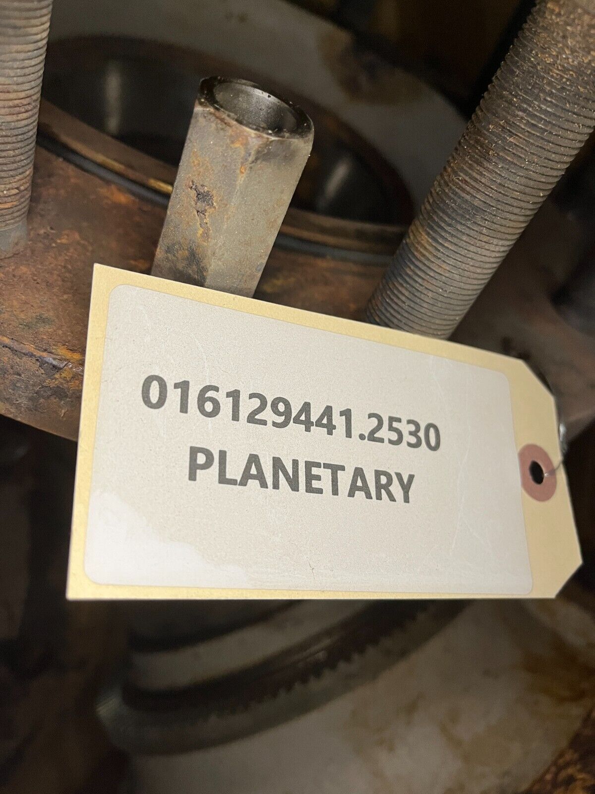 OSHKOSH 3869158 VEHICULAR PLANETARY WHEEL HUB BODY ASSEMBLY 2530-01-612-9441