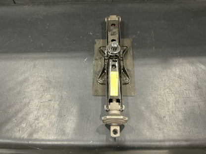 Hand Scissor Jack M1167 NSN 5120-01-430-3123 - photo 3