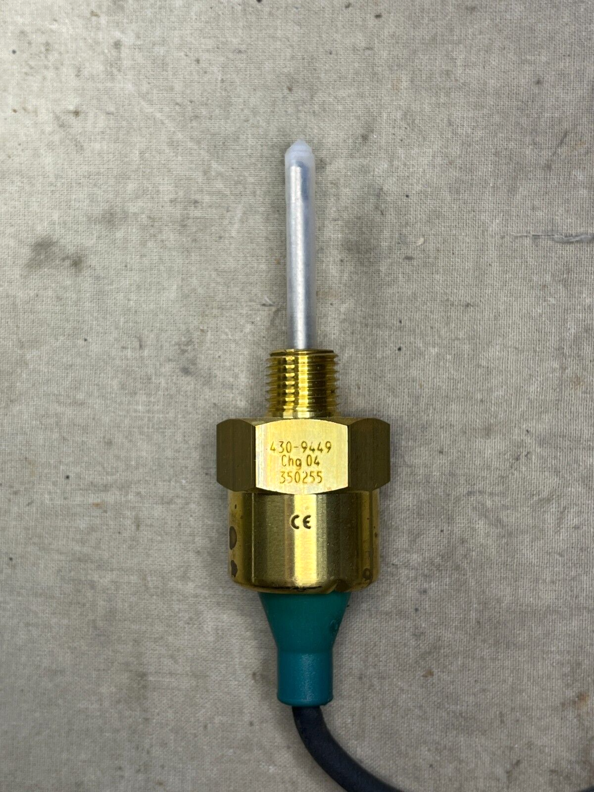 GENUINE CAT CATERPILLAR 430-9449 LIQUID COOLANT LEVEL SENSOR 6680-01-526-7696