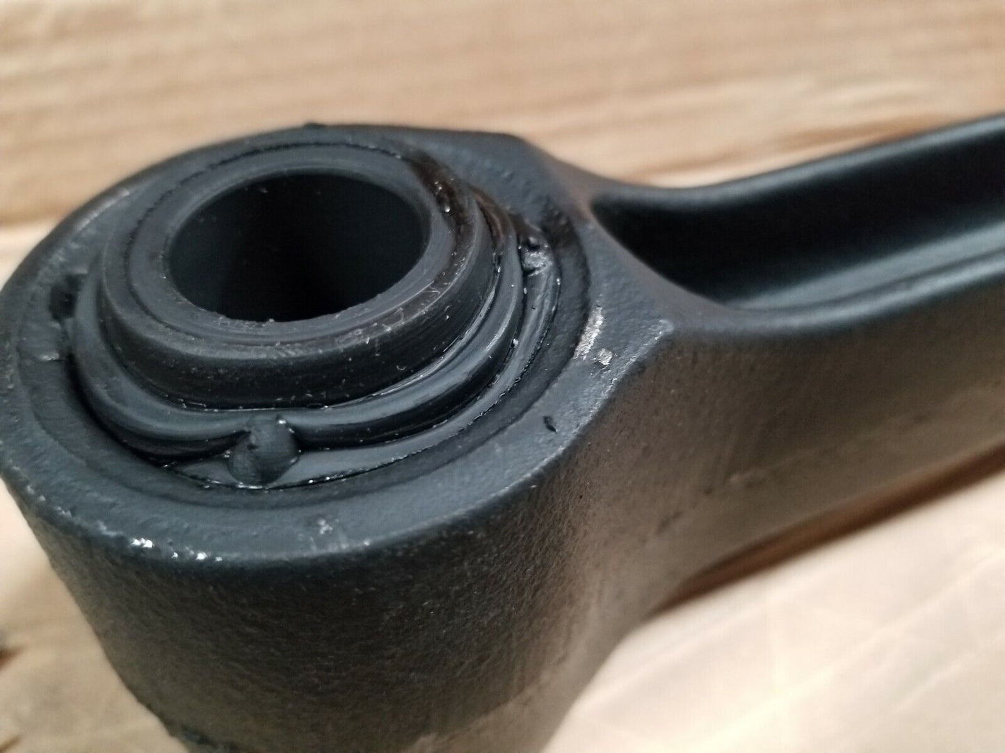 NEW General Dynamics USA OEM Torque Rod Arm 3040-01-542-2660 JERRV CAT 1101203