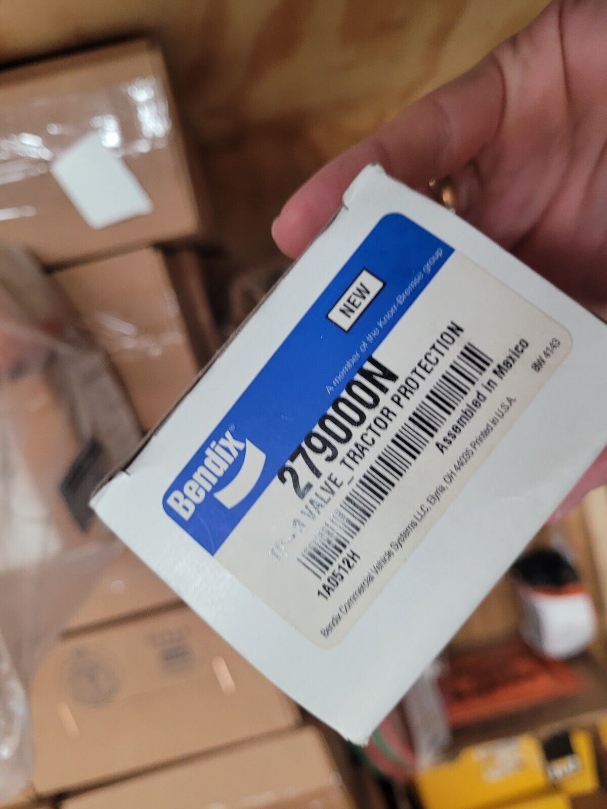 BENDIX 56929AX CONTROL VALVE HEMTT TRUCK MODEL M977 ROAD GRADER MRAP - M-ATV