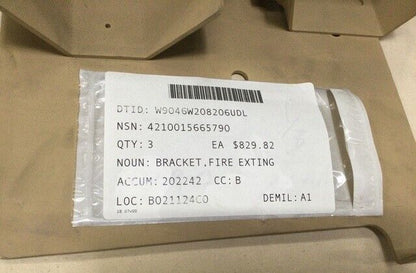 MRAP FIRE EXTINGUISHER BRACKET,FSS COMMANDER SIDE 3684208C93 4210-01-566-5790