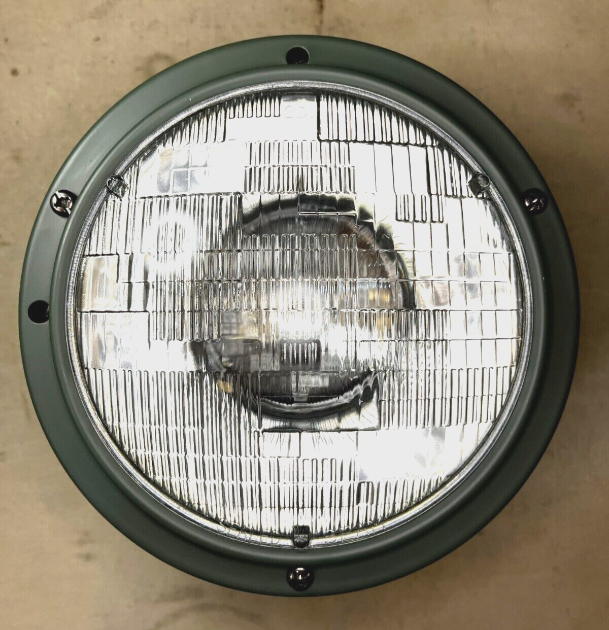 M35a2 HMMWV HEADLIGHT Light  M-939 M35a2 Humvee M998 8741462 Humvee 24-V  2.5 Ton