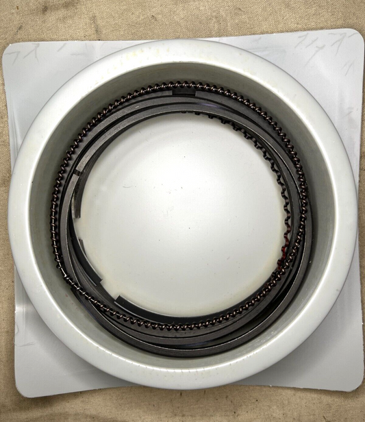 GENUINE M-113A1 M-113A2 KORODY K5198901 PISTON RING SET 5198901 2815-00-890-5019