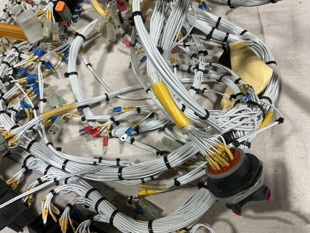 Hose Assy 271269116A5 NSN 4720-01-139-6836 - photo 4