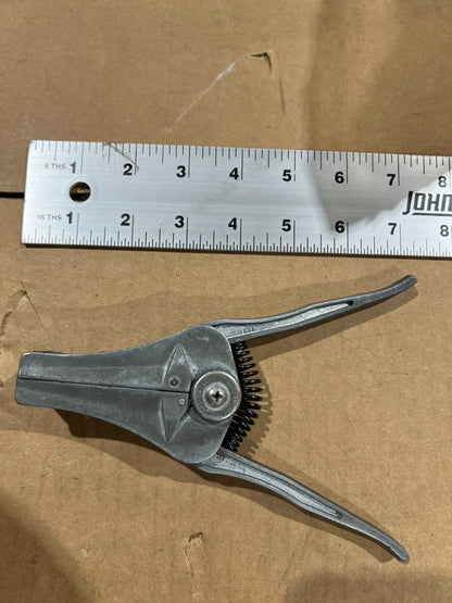 Hand Wire Stripper GGG-S-665 NSN 5110-00-177-7286