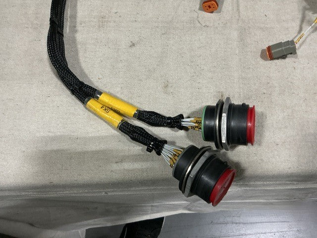 Hose Assy 271269116A5 NSN 4720-01-139-6836 - photo 6