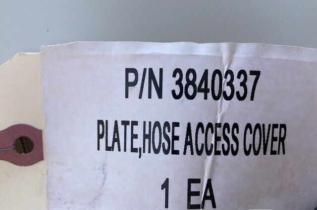 MILITARY MRAP - COUGAR 3840337 OSHKOSH PLATE,HOSE ACCESS COVER 5340-01-580-1133