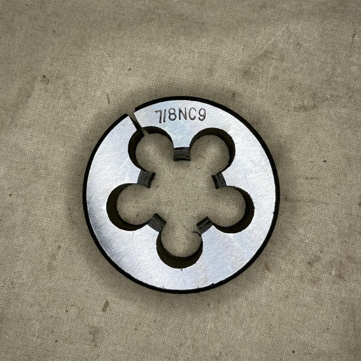 THREADING TOOL 7/8" X 9 SPLIT DIE TUNGSTEN STEEL 7/8NC9