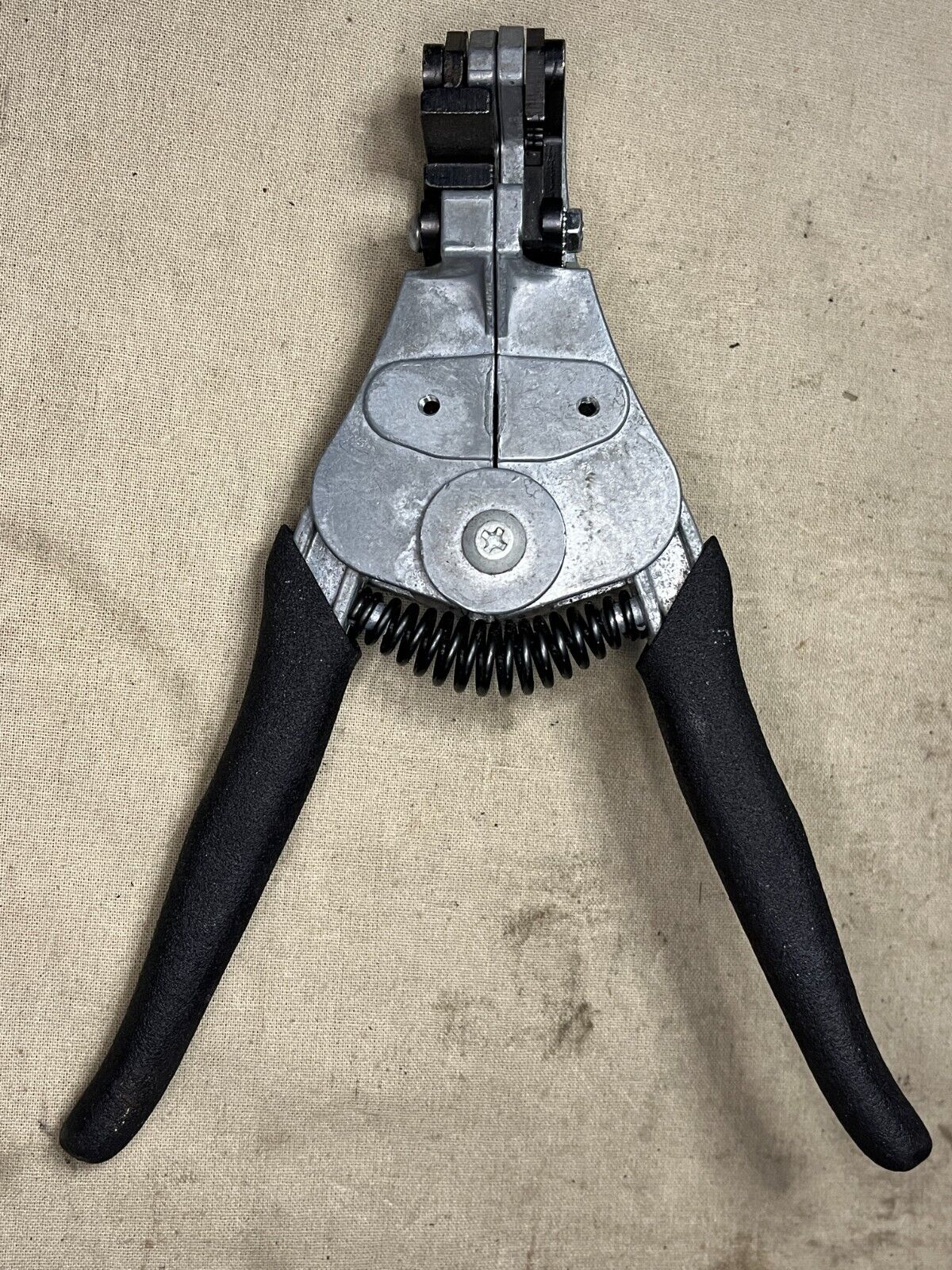 IDEAL MIL 16878 HAND SHIELDED CLACK WIRE STRIPPER 5110-01-595-0341
