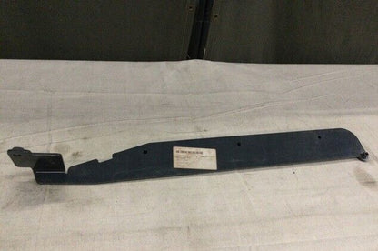 John Deere 624KR Wheel Loader AT334251 Angle Bracket 5340-01-567-4418 NOS